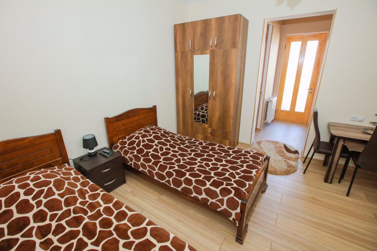 Botanic Apartment 2 Tbilisi Exterior photo
